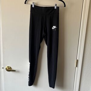 Nike  Black Air Leggings size XS GUC